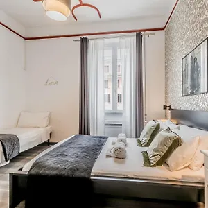 Giuliano Apartment Rome
